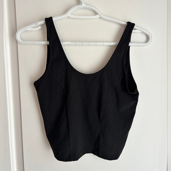 Buffbuny black crop top (S) - Picture 2 of 3